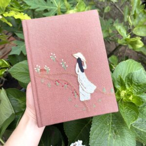 Ao dai - Traditional Clothes of Vietnam - Embroidered Notebook
